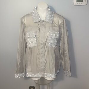 Walt Disney World Epcot Spaceship Earth Silver/Light Gray Jacket. NWT. Large